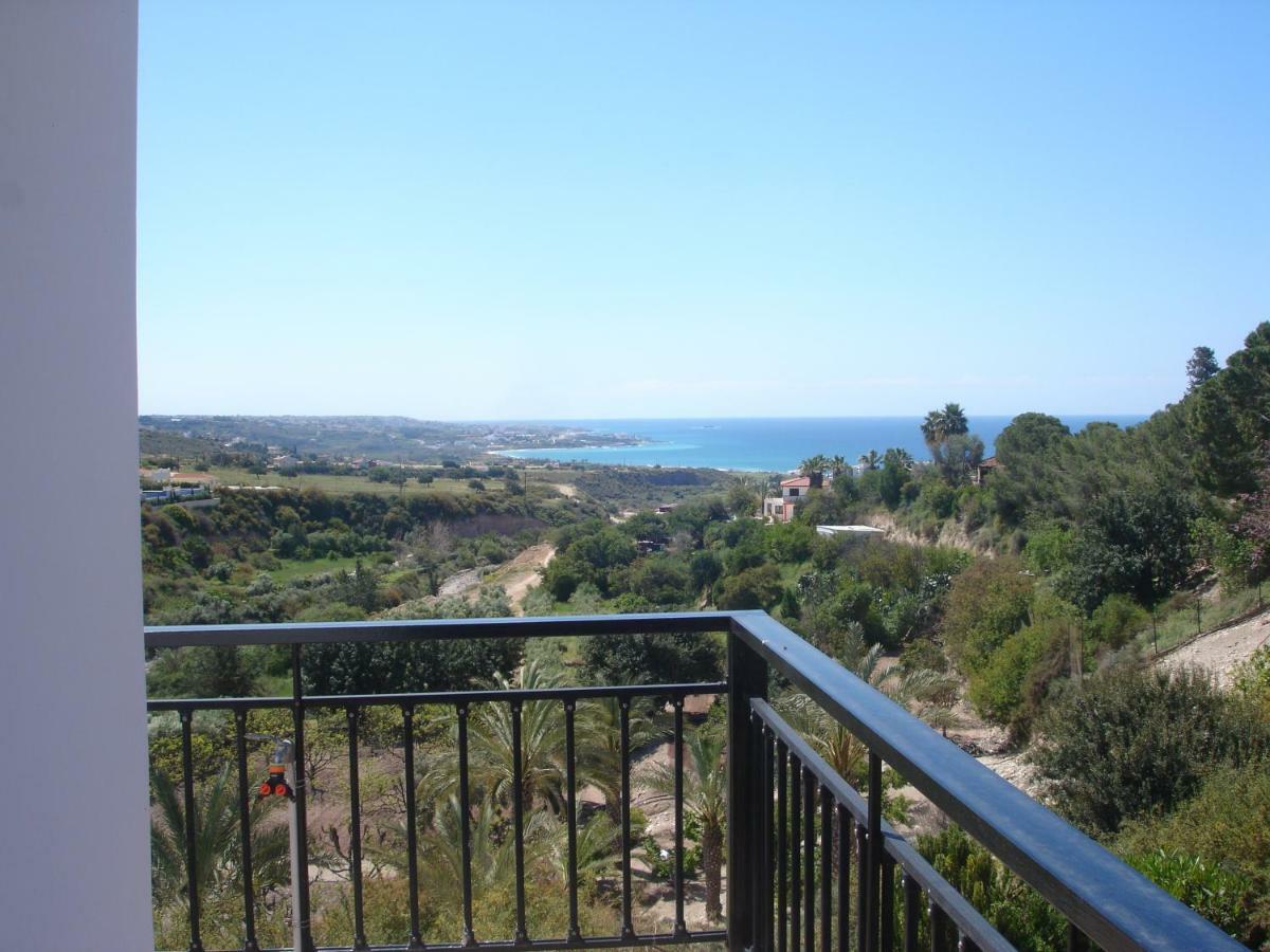 Serene Serenity Paphos Exterior photo